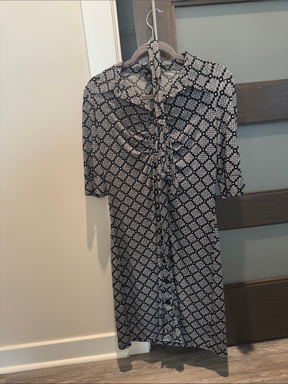 Laundry By Shelli Segal Black and White Geometric Midi Dress